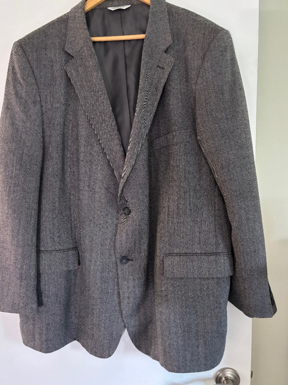 Joseph & Feiss 100% Lambswool Charcoal Herringbone Men's Jacket 52 Reg